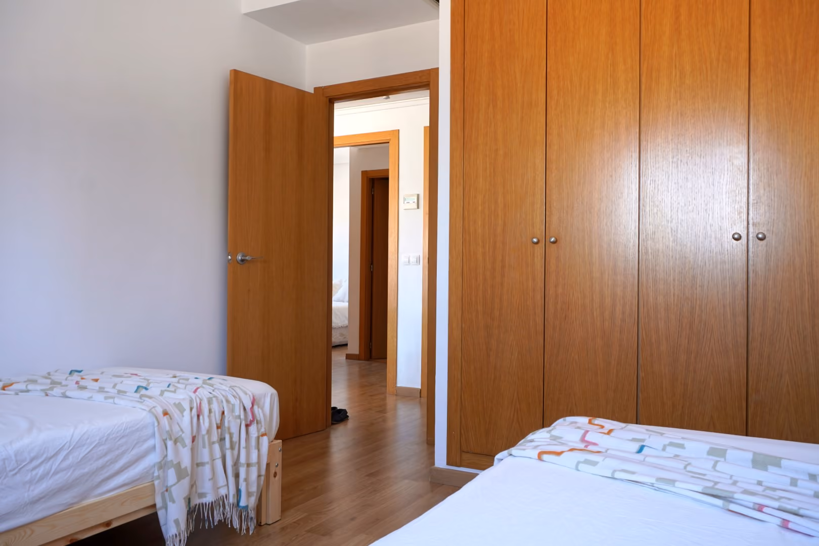La segunda habitación y sus armarios